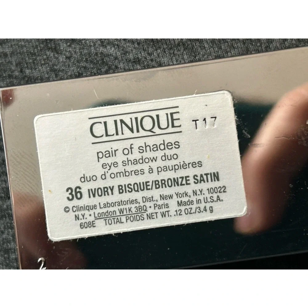 Vintage Clinique Pair‎ of Shades 36 Ivory Bisque / Bronze Satin Eye Shadow Duo